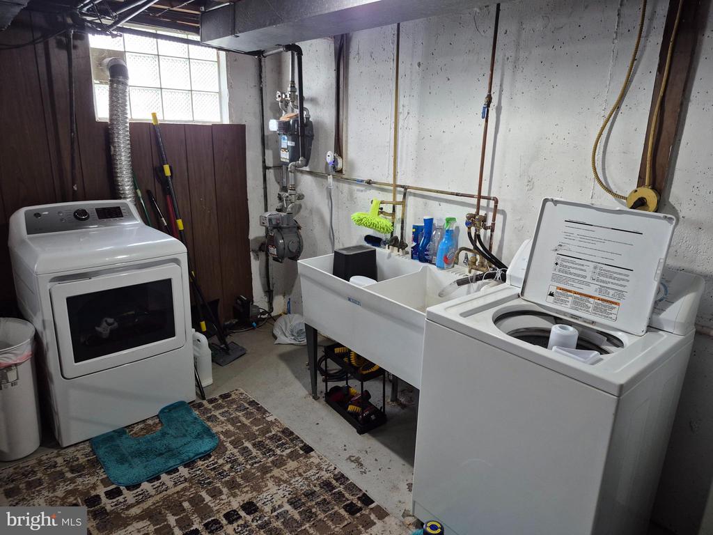 7254 MANSFIELD AVENUE Unit: 2ND FLOOR
