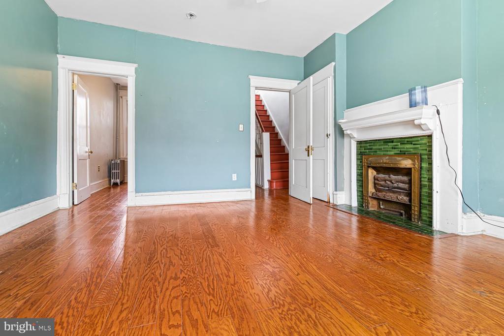 1109 S 52ND STREET