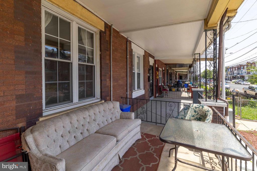 1109 S 52ND STREET