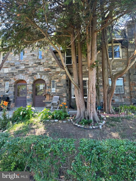 5200 W MONTGOMERY, UNIT #20 A&B AVENUE