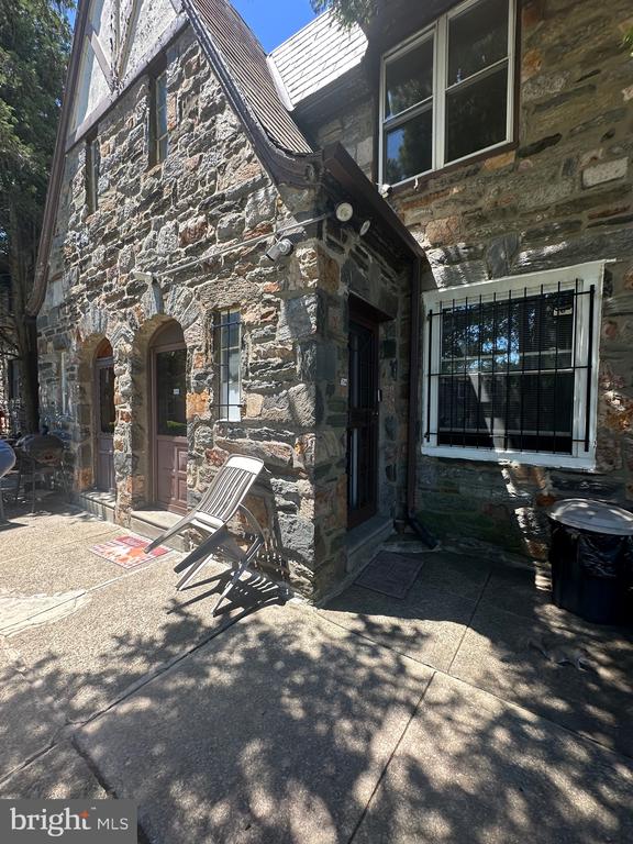 5200 W MONTGOMERY, UNIT #20 A&B AVENUE