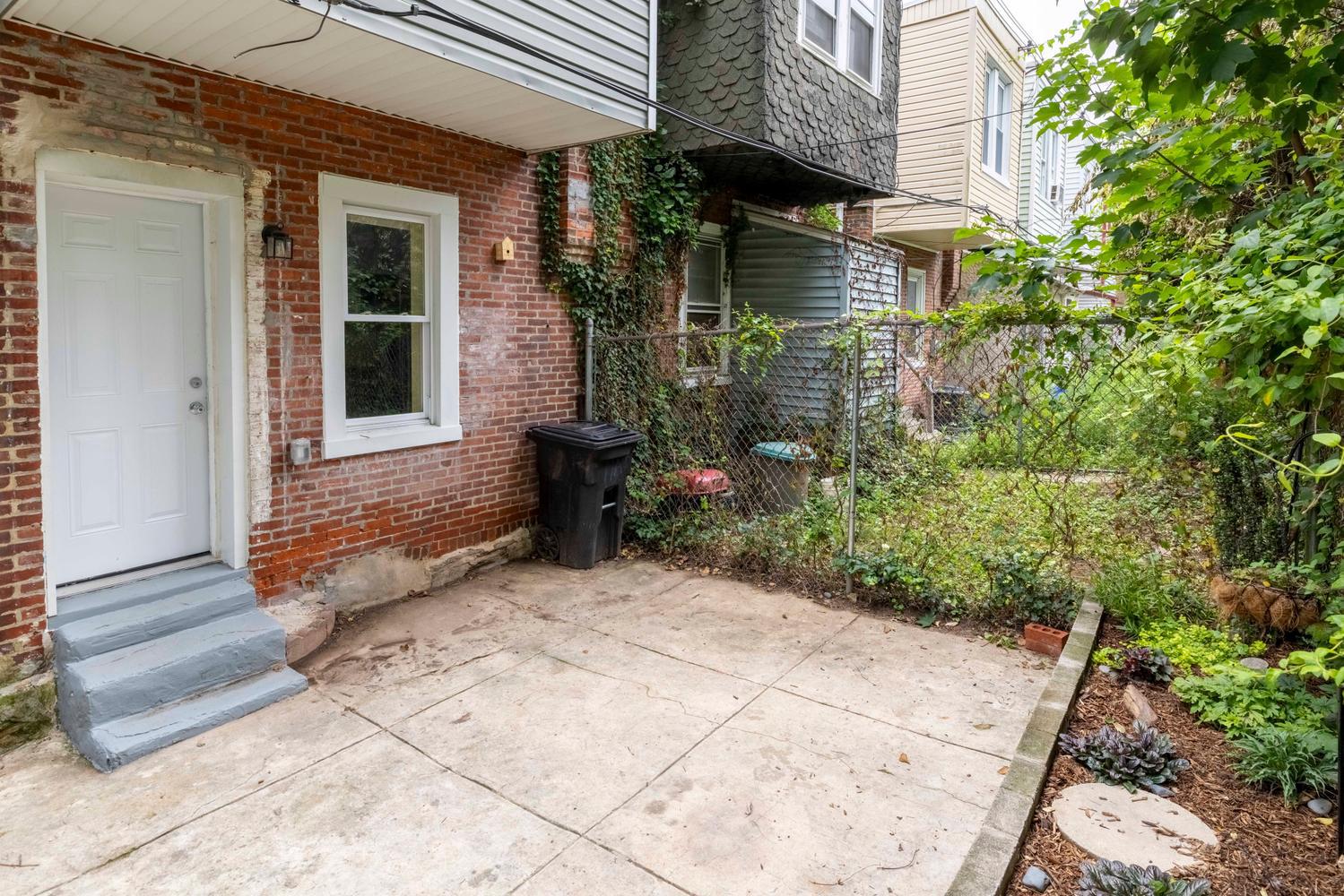 57 E HORTTER STREET