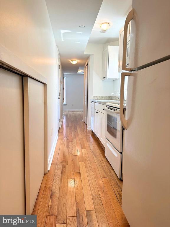 1204 E PALMER STREET Unit: 3