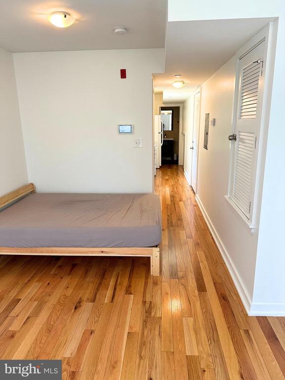 1204 E PALMER STREET Unit: 3
