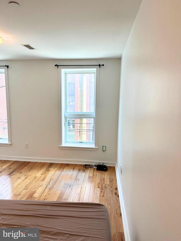 1204 E PALMER STREET Unit: 3