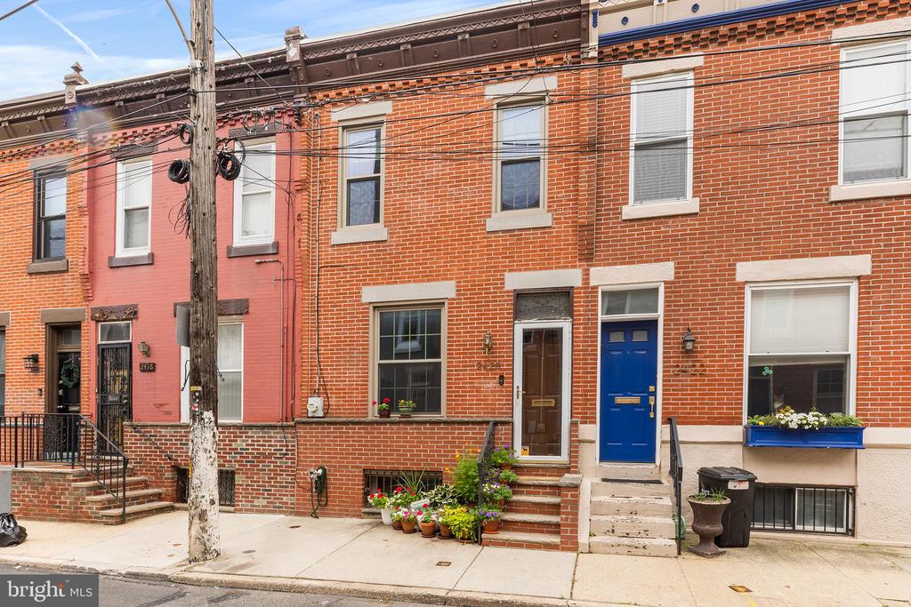 2420 KIMBALL STREET