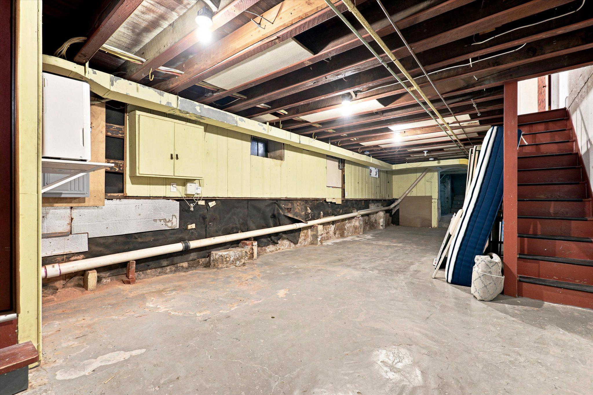 223 WENDOVER STREET