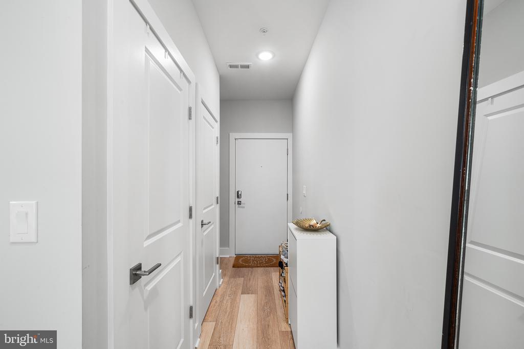 1924 N 6TH STREET Unit: 4