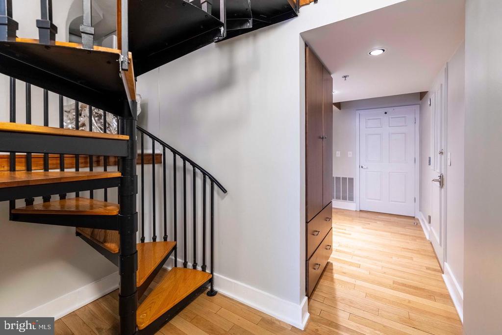 2200 ARCH STREET Unit: 506+507