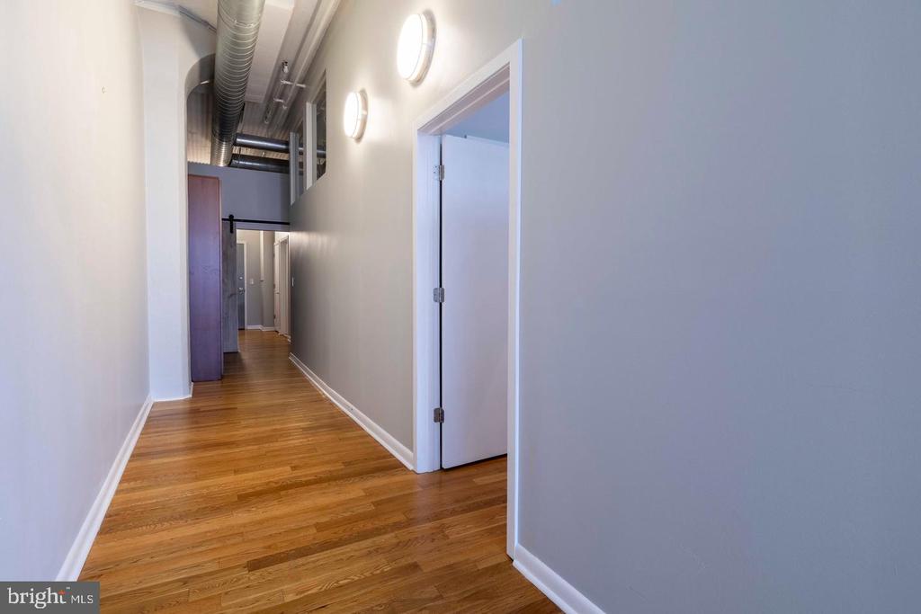 2200 ARCH STREET Unit: 506+507