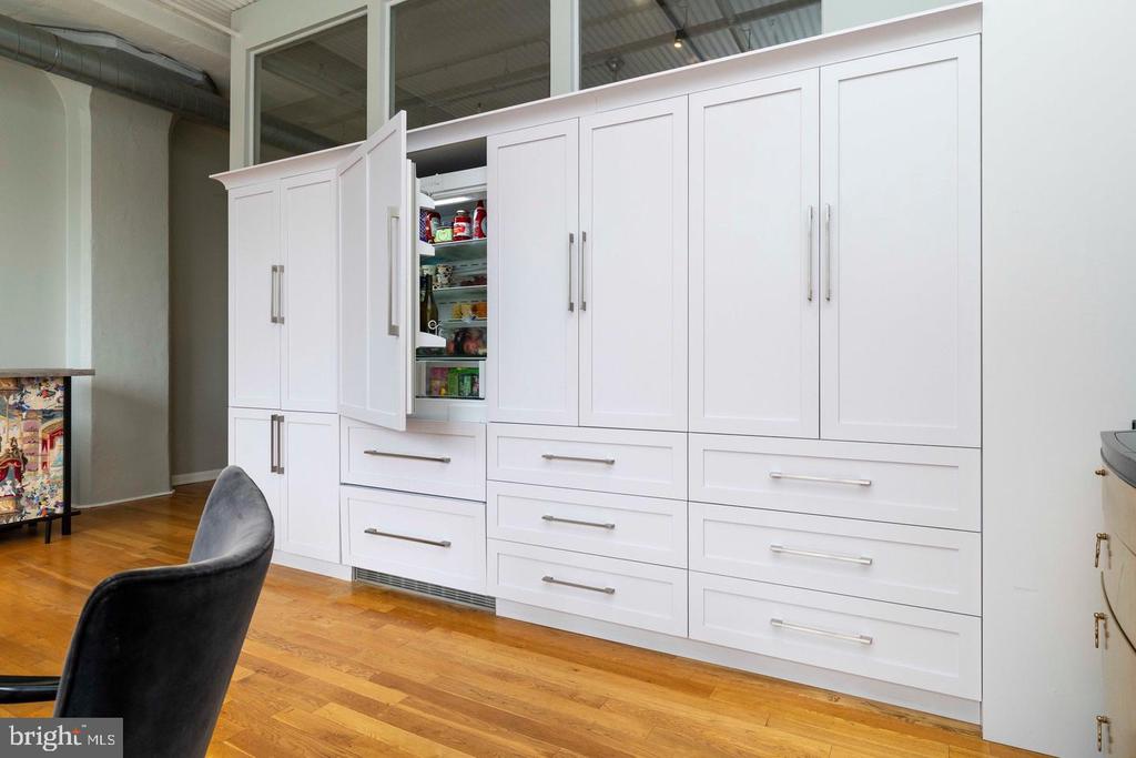 2200 ARCH STREET Unit: 506+507