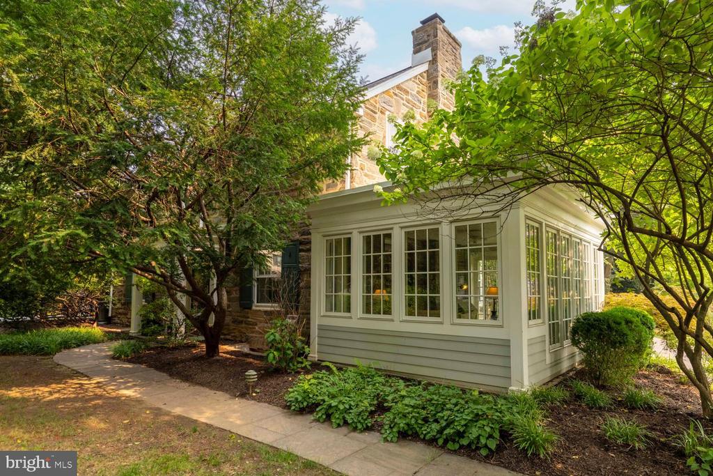 3938 NETHERFIELD ROAD