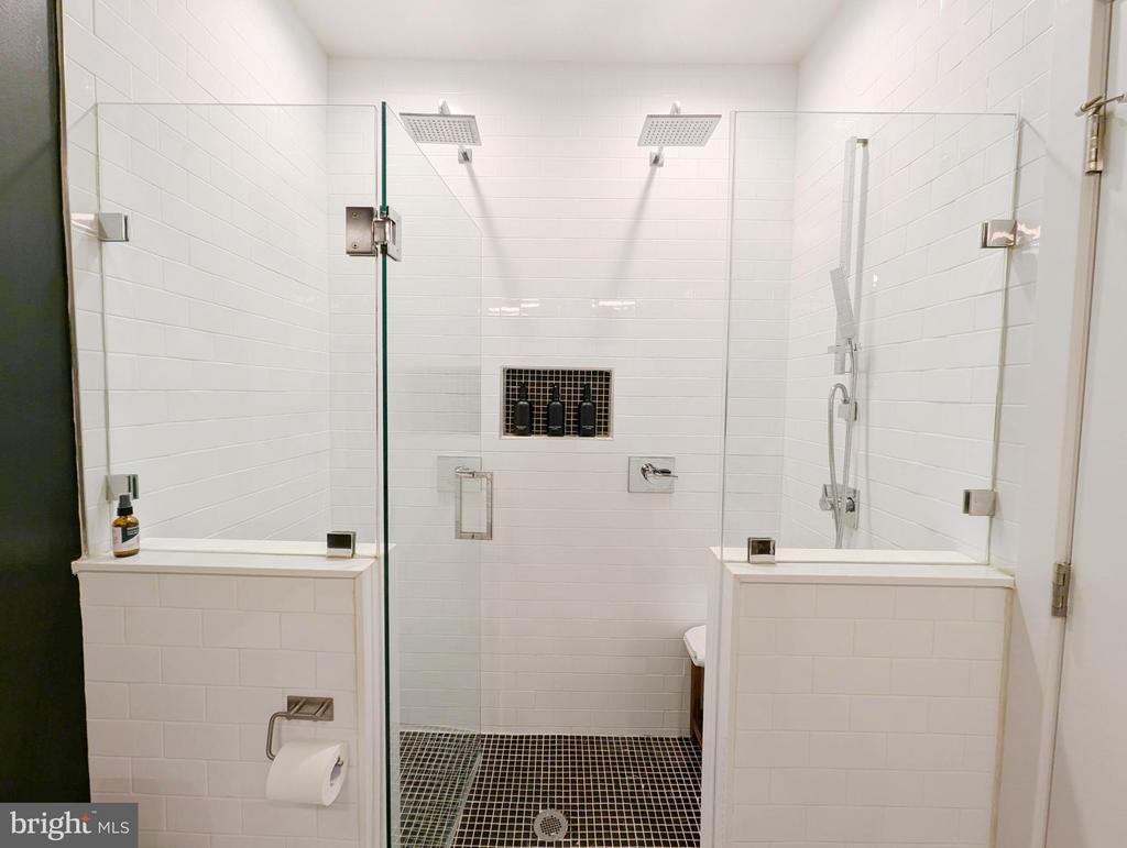 1822 FEDERAL STREET Unit: B
