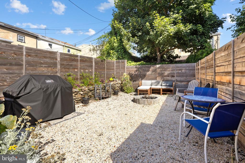 308 COTTON STREET