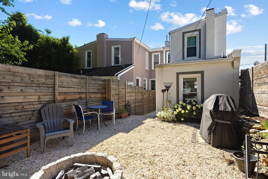 308 COTTON STREET