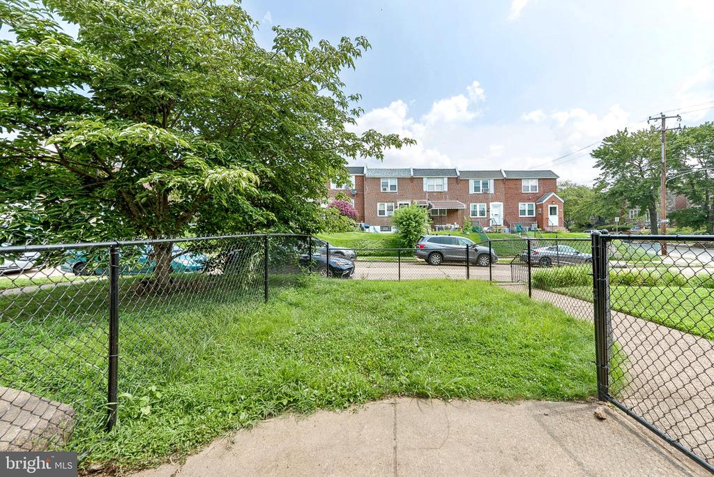 1606 PENNINGTON ROAD