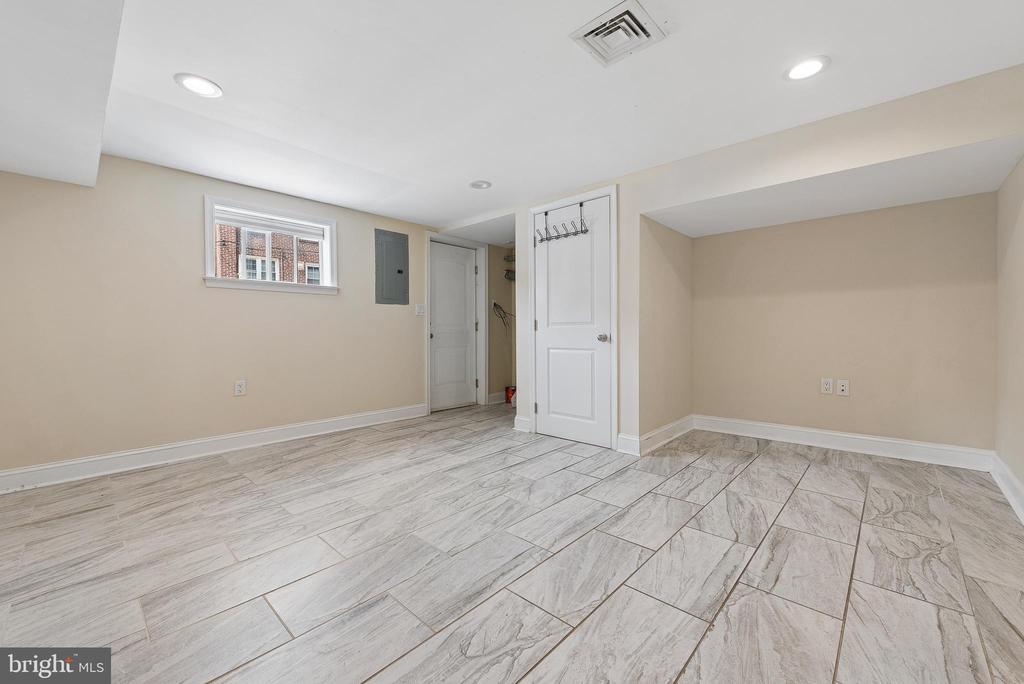 1606 PENNINGTON ROAD