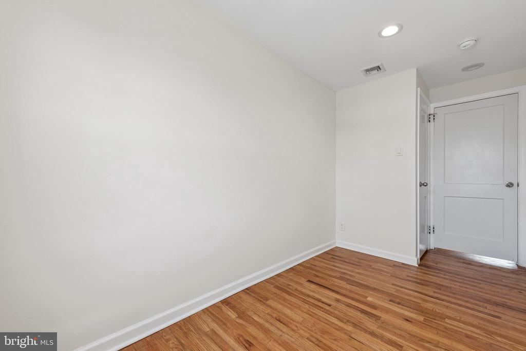 1606 PENNINGTON ROAD