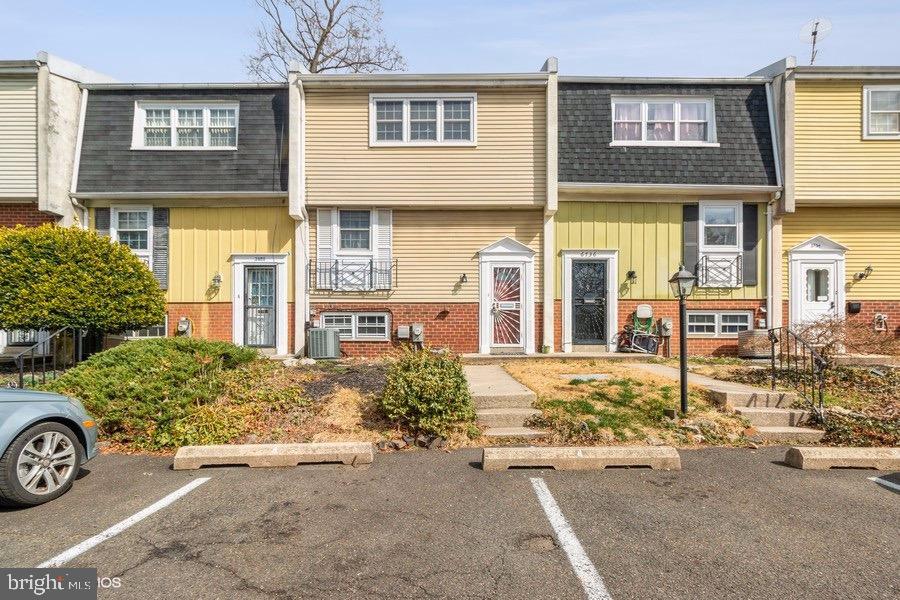 6738 EMLEN STREET Unit: 4