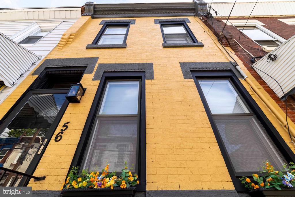 56 E SEYMOUR STREET