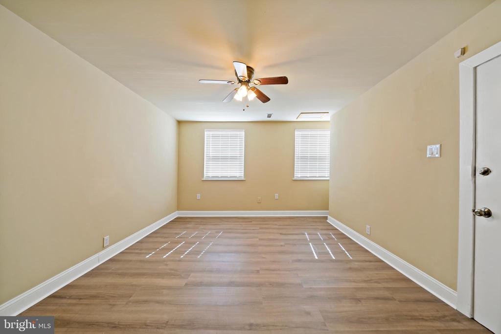 2118 S BROAD STREET Unit: 2
