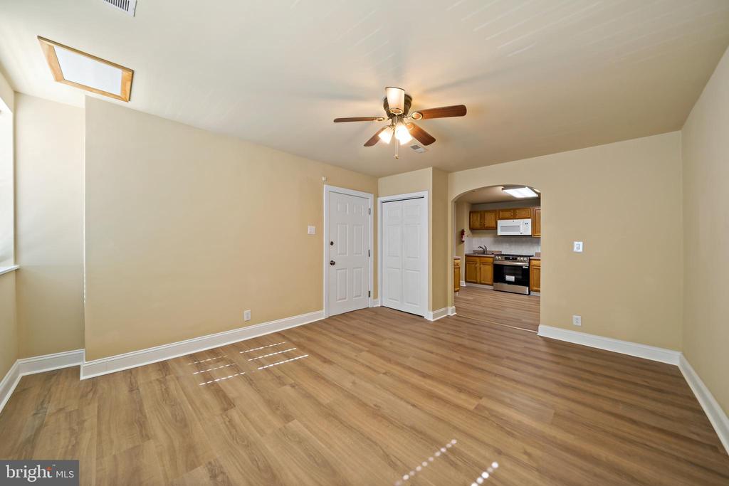 2118 S BROAD STREET Unit: 2
