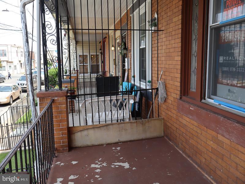 172 W LOUDEN STREET