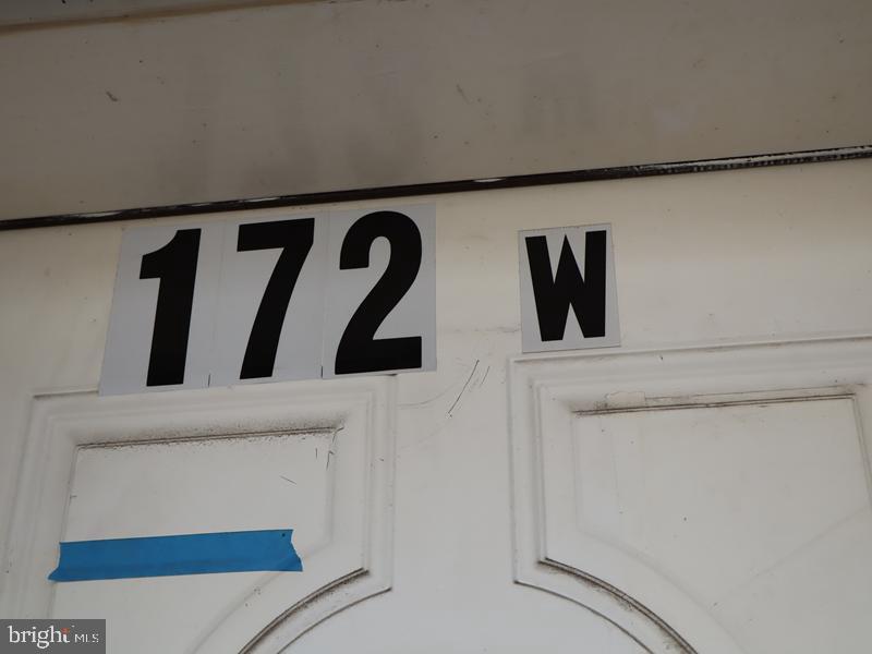 172 W LOUDEN STREET