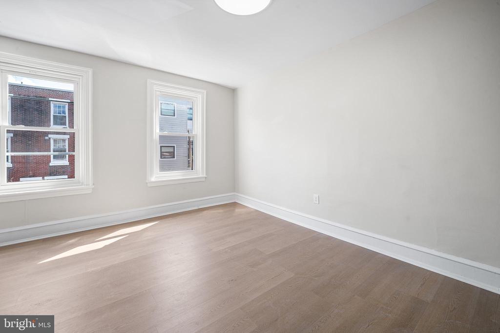 775 S 8TH STREET Unit: 2R