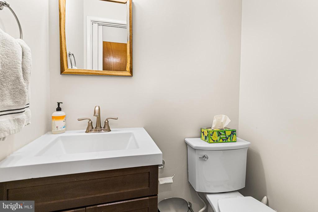 6551 LAWNTON STREET