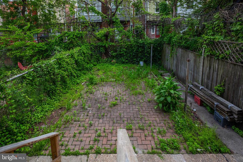 4924 CHESTNUT STREET Unit: 1