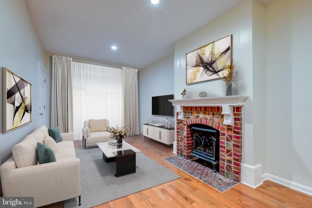 4924 CHESTNUT STREET Unit: 1