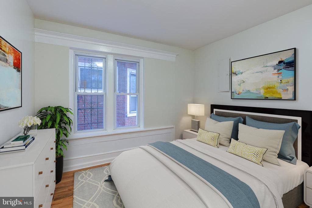 4924 CHESTNUT STREET Unit: 1