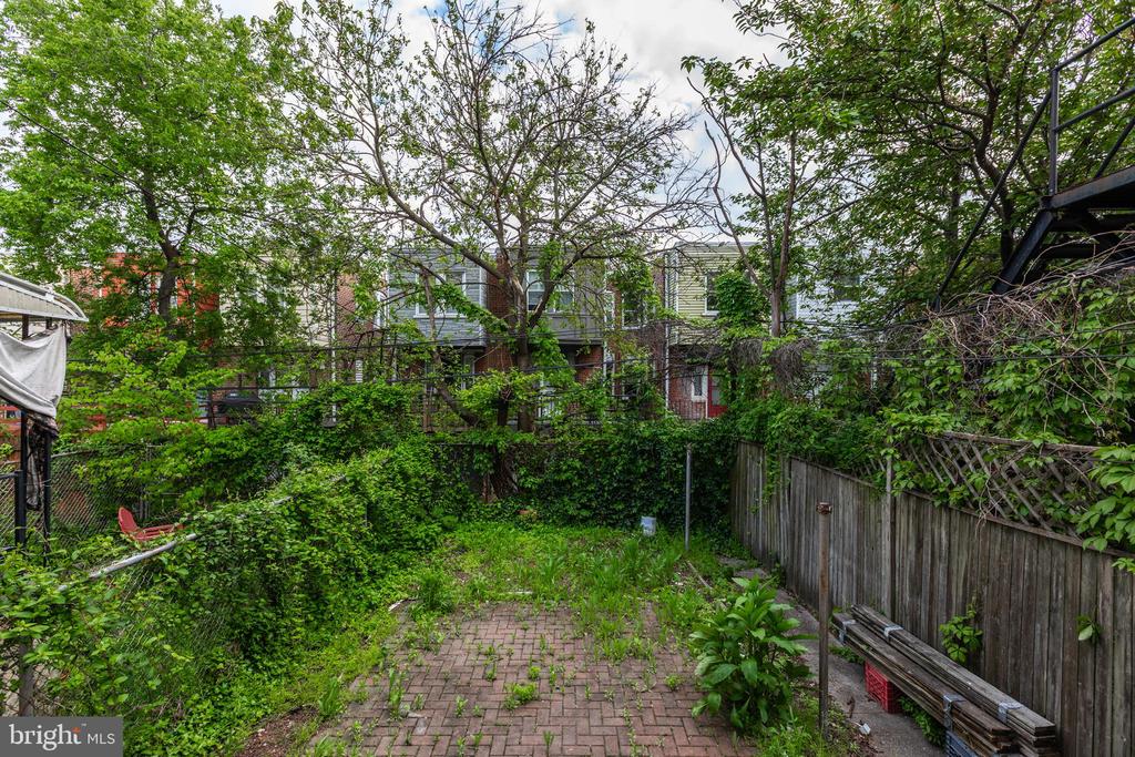 4924 CHESTNUT STREET Unit: 2