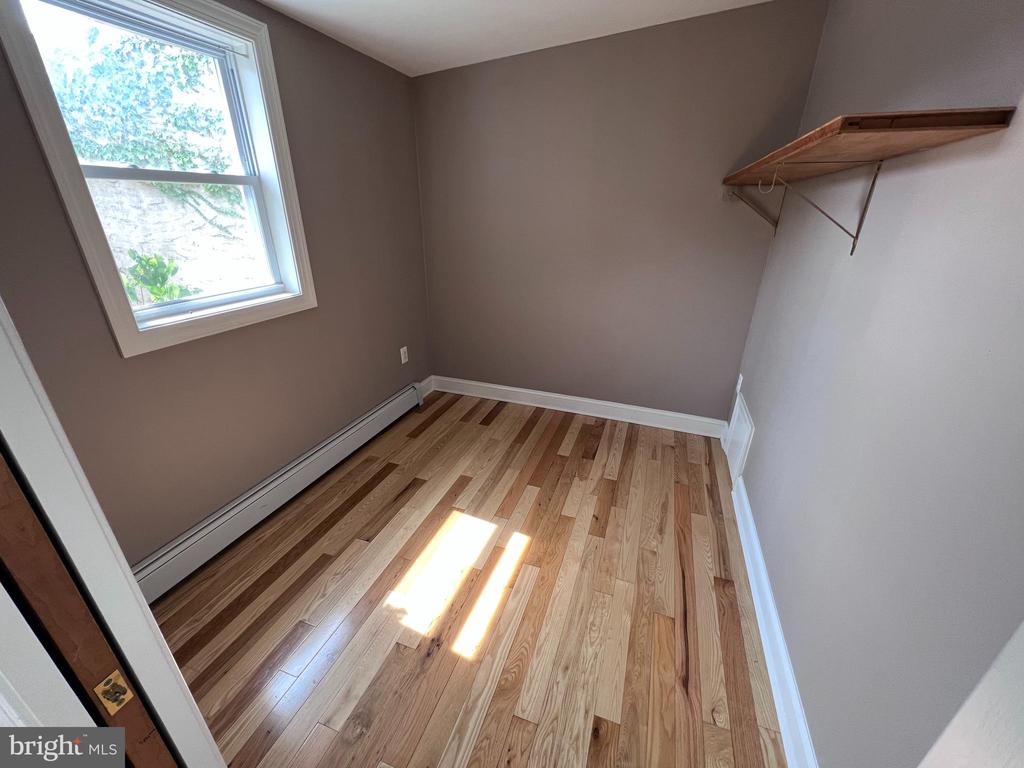 2109 N HOWARD STREET Unit: 1