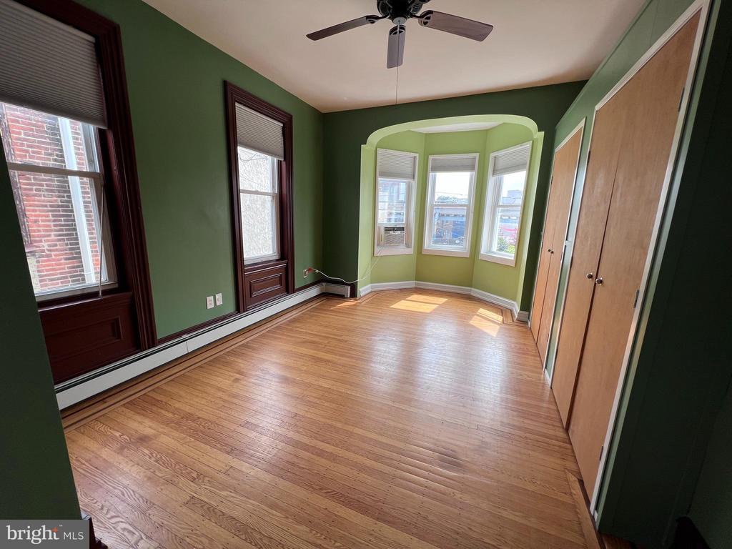 2109 N HOWARD STREET Unit: 1