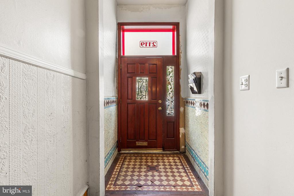 2119 S 13TH