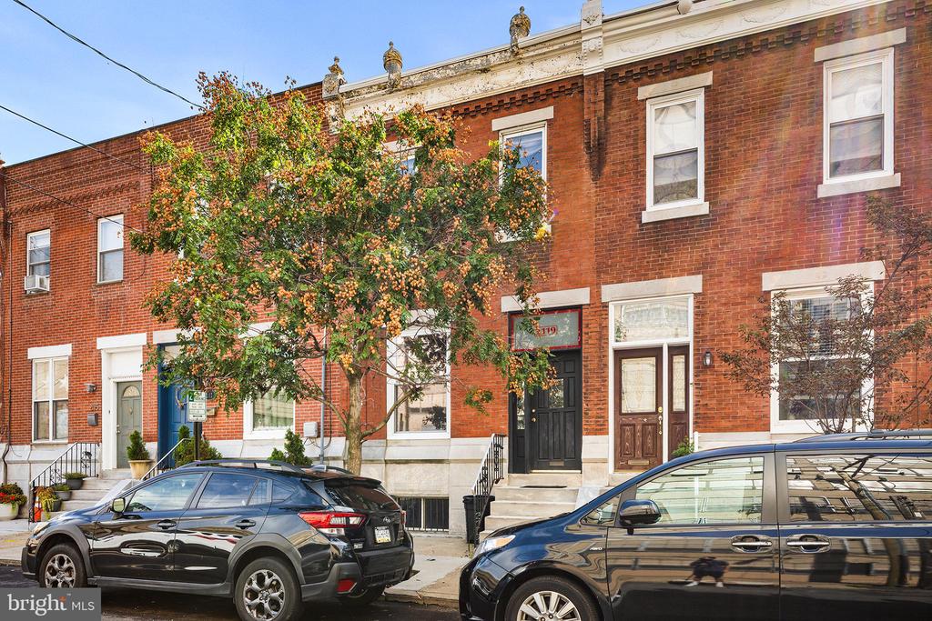 2119 S 13TH