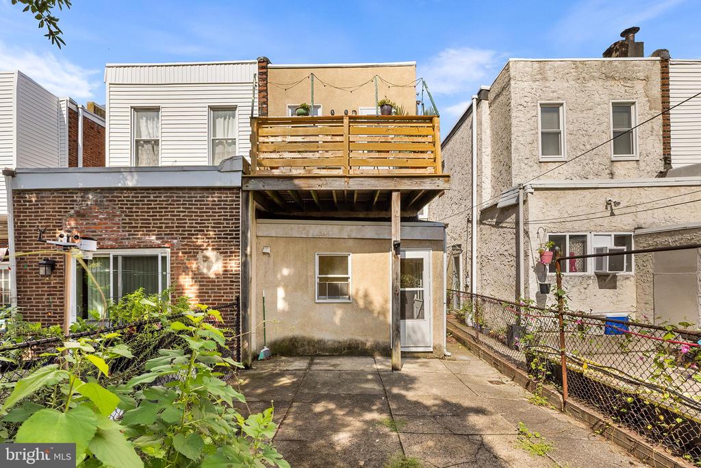 2119 S 13TH