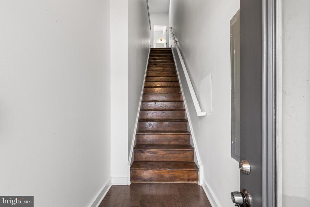 1620 N 5TH STREET