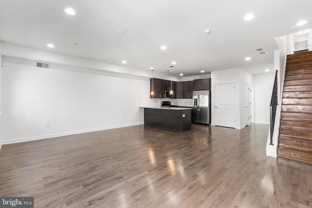 1620 N 5TH STREET