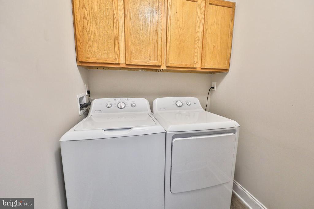 127 WASHINGTON AVE. (AKA 126-28 LEAGUE ST) Unit: 1