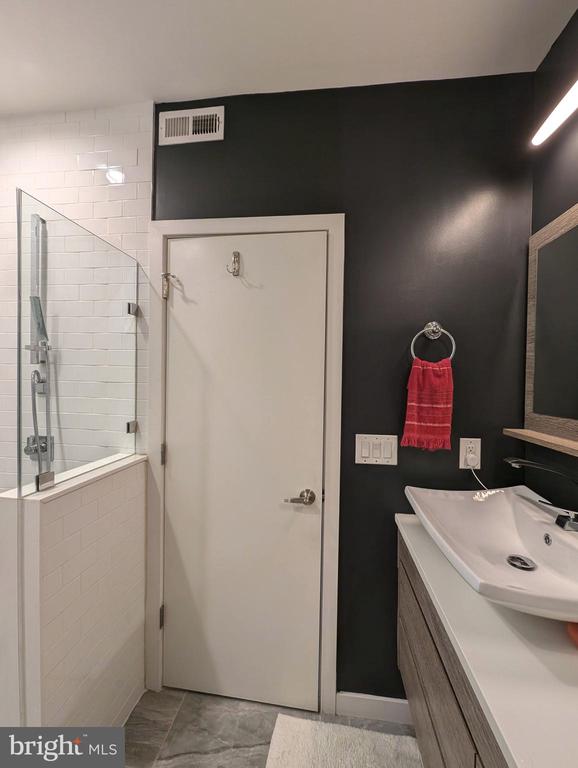 1822 FEDERAL STREET Unit: B