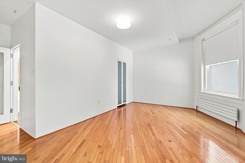 1213-15 LOCUST STREET Unit: 3