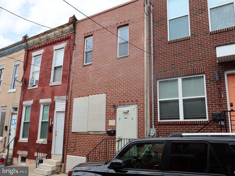 2319 GREENWICH STREET