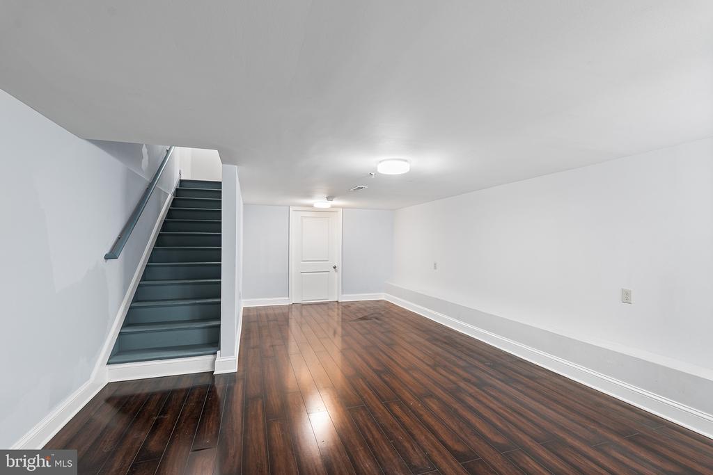 1737 FEDERAL STREET