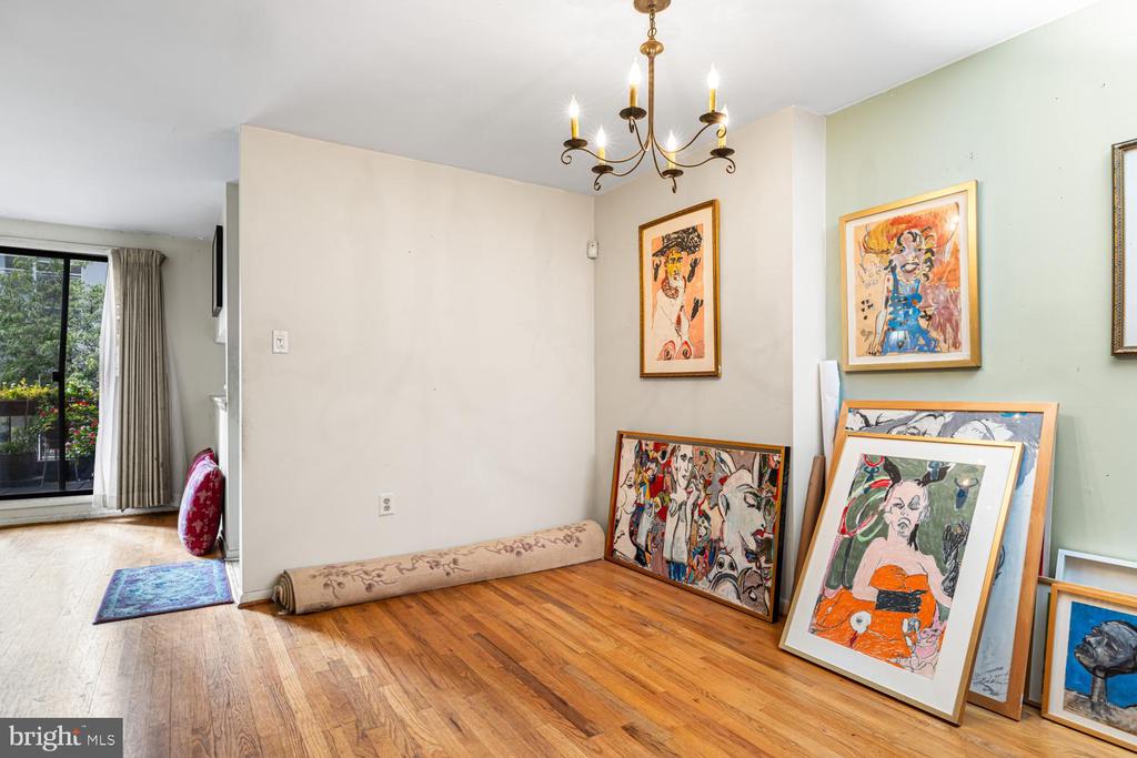 100 N 22ND STREET Unit: 102