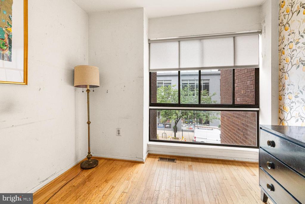 100 N 22ND STREET Unit: 102