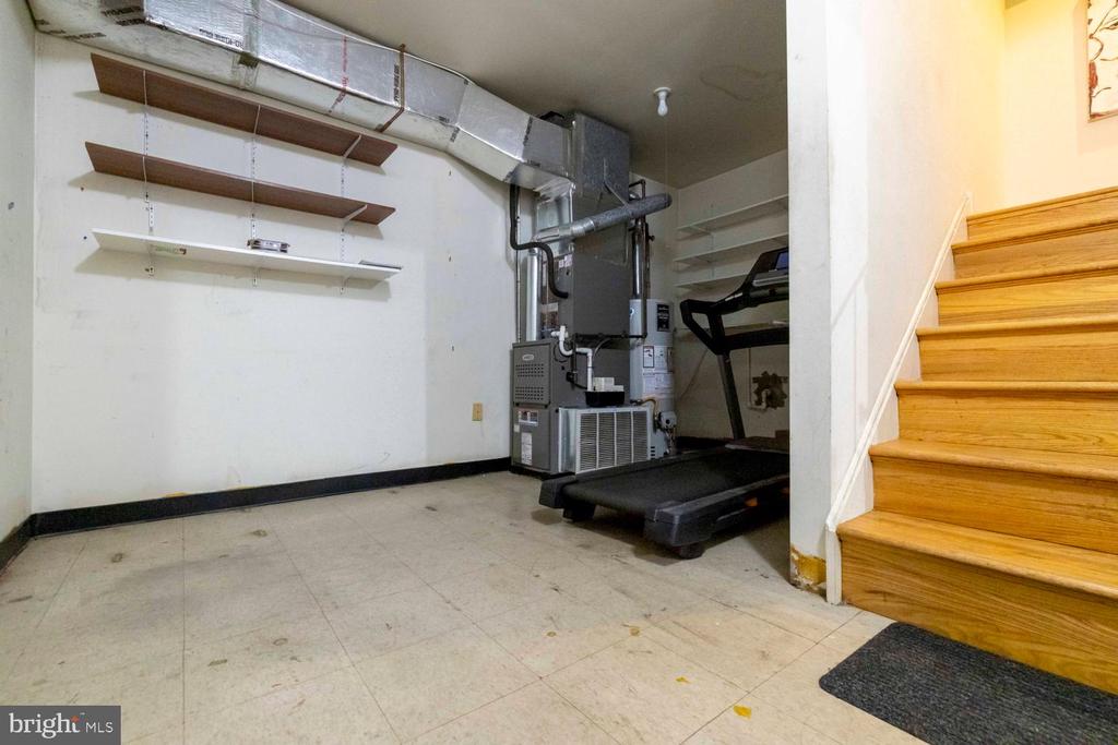 100 N 22ND STREET Unit: 102