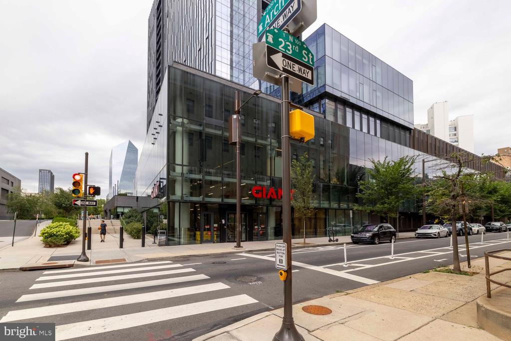 100 N 22ND STREET Unit: 102